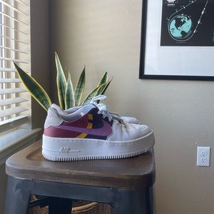 Nike Air Force 1 Sage Low
